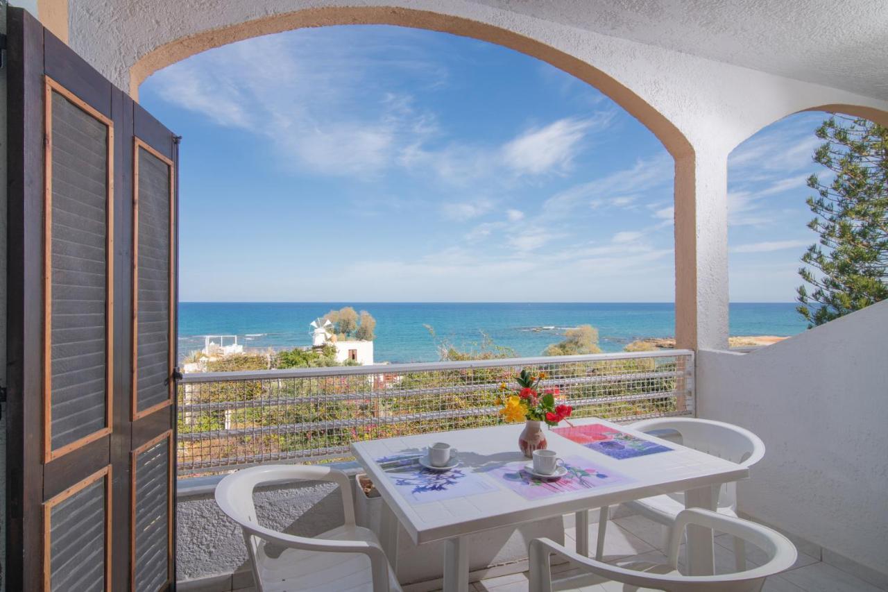 Iliostasi Beach Apartments Херсонісос Екстер'єр фото