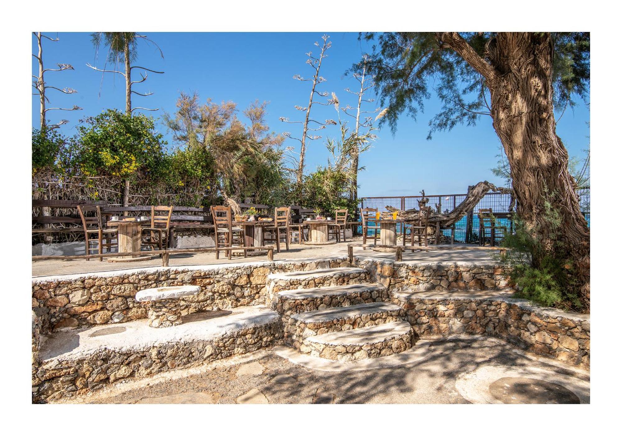 Iliostasi Beach Apartments Херсонісос Екстер'єр фото